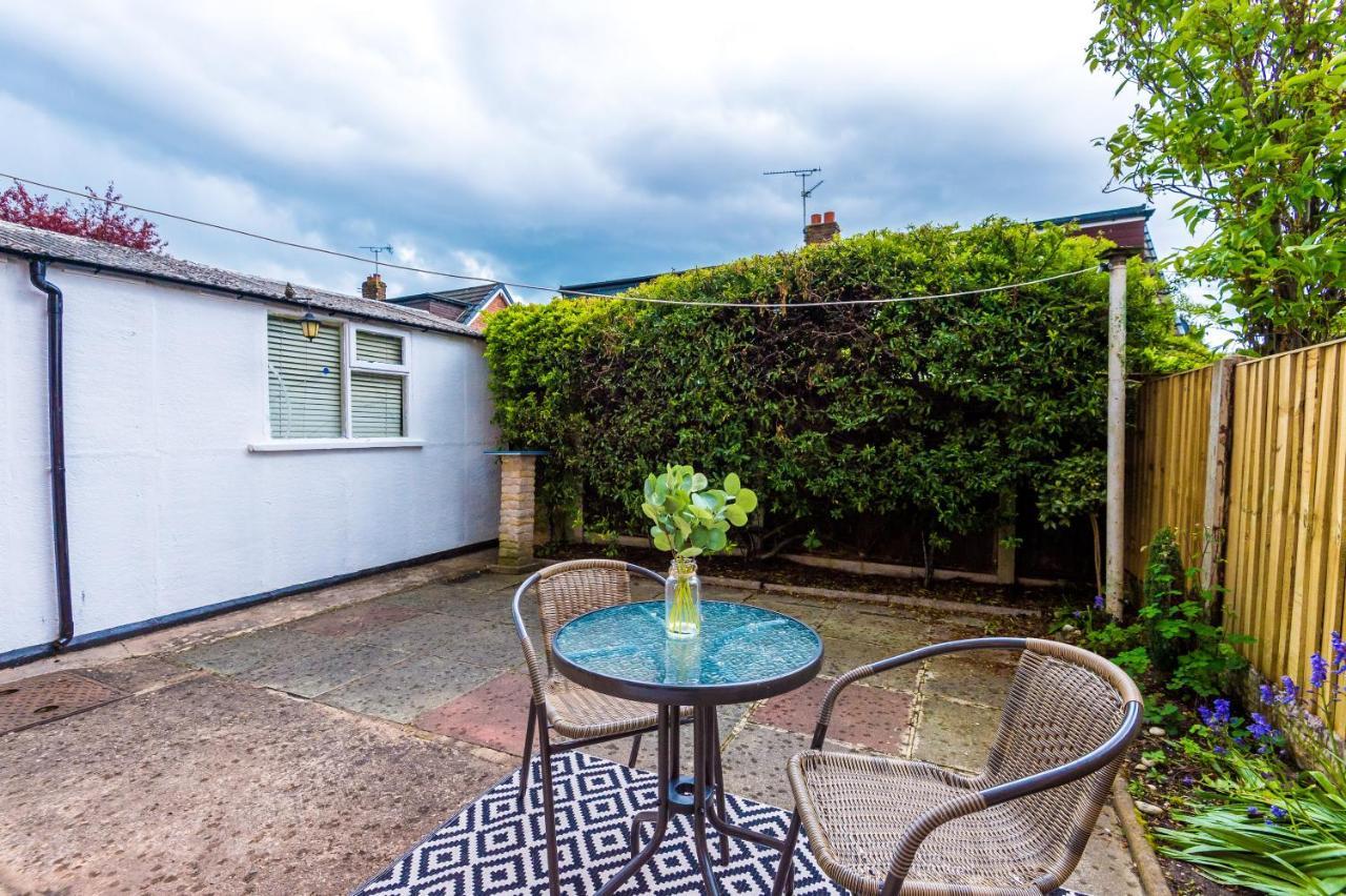 Welcoming 3 Bed Home, 10 Mins From Chester Races And Zoo Saughall Kültér fotó